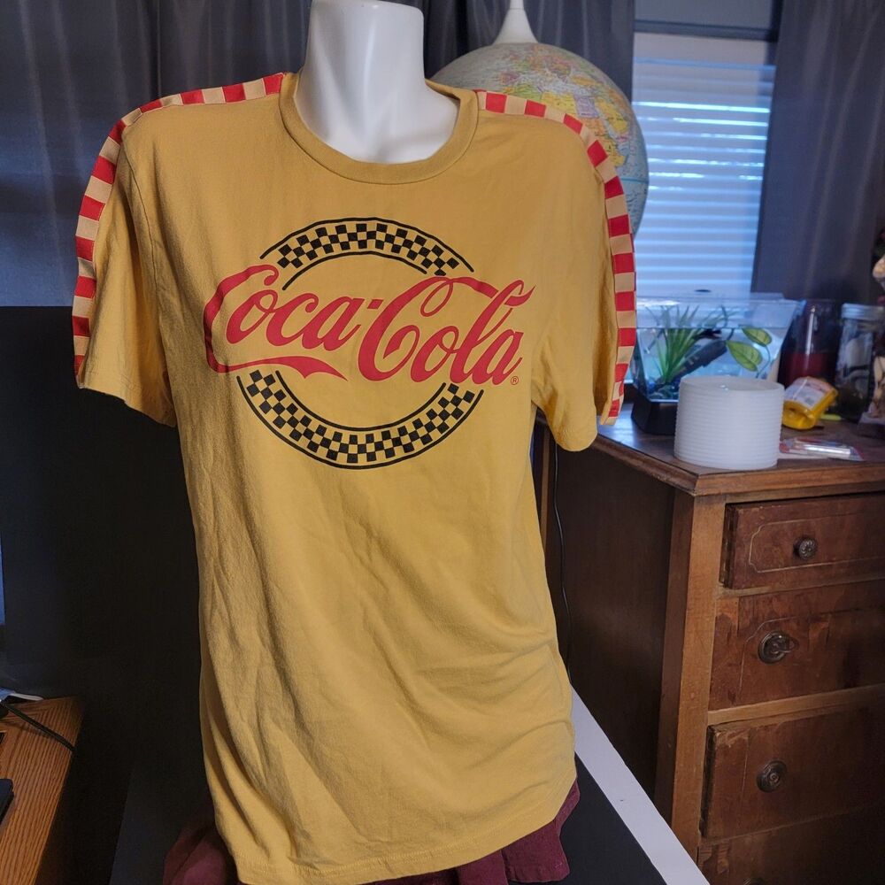 Coca Cola Mens Official Yellow Racing Stripe Retro Casual T-Shirt S